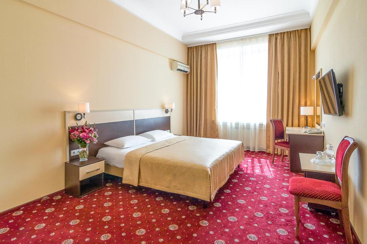 Hotel Ukraine Kiew