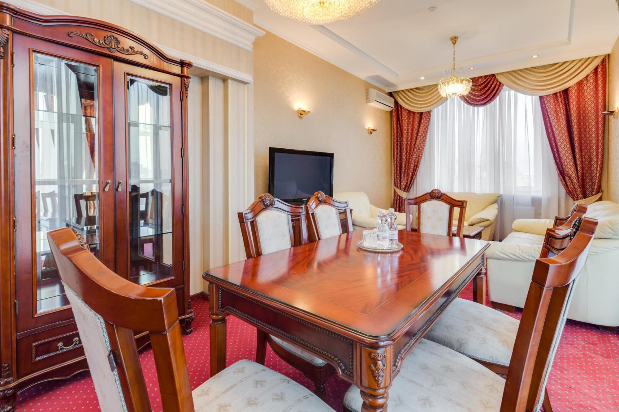 Hotel Ukraine