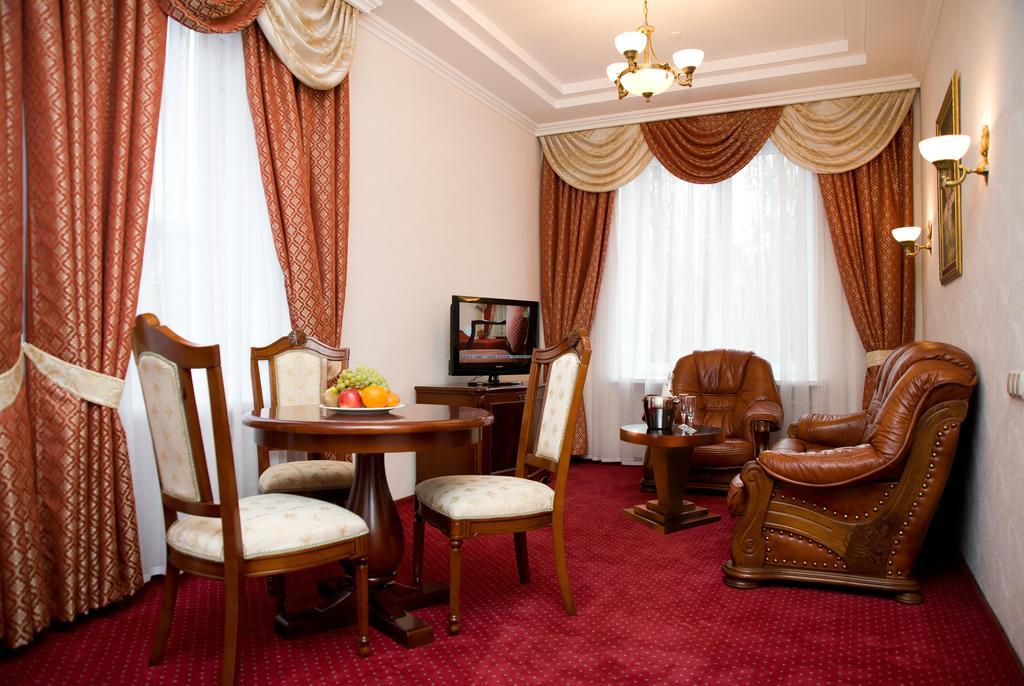 Hotel Ukraine Kiew