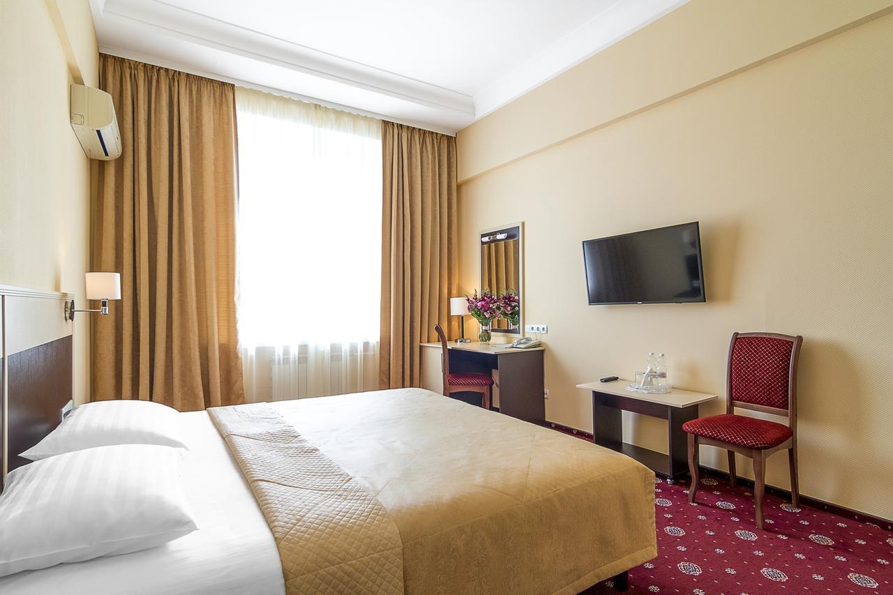 Ukraine 4* Kiew