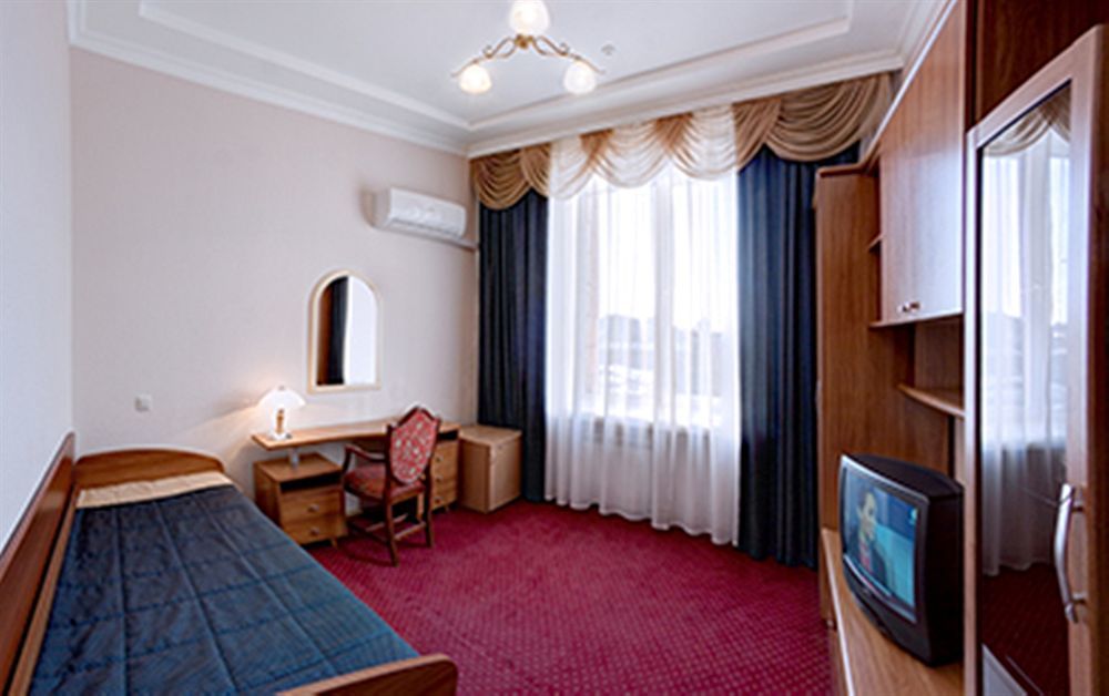 украина 4* Киев
